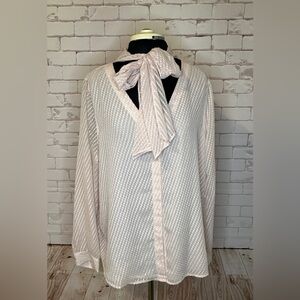 DNKY Blouse Swiss Dot Size XL 
Office Spring Summer Church Sheet Lightweight